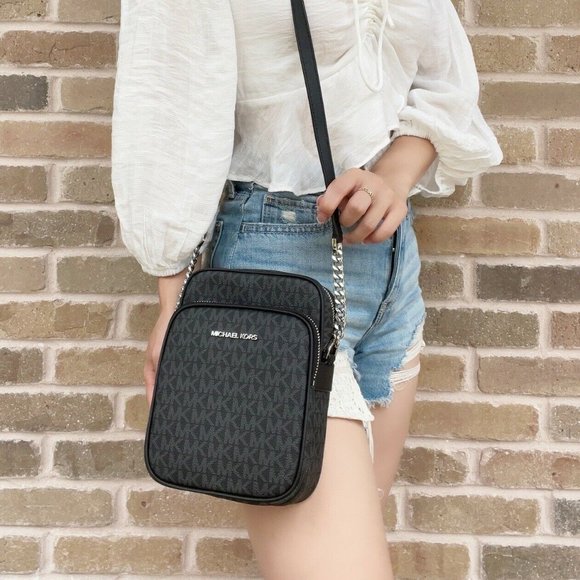 Michael Kors Flight Bag Jet Set Chain North South Crossbody Black MK Signature - Picture 2 of 6